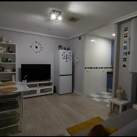 Apartamento En Plena Calle Uria Oviedo